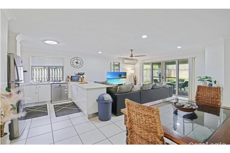 Property photo of 12 Cable Court Blacks Beach QLD 4740