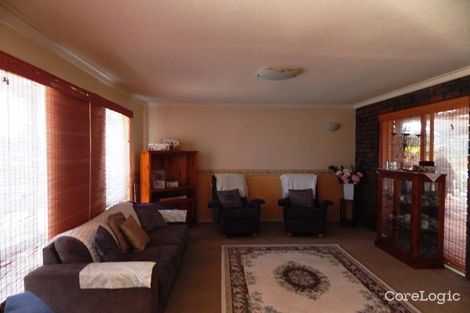 Property photo of 14 Cambridge Crescent Cooloongup WA 6168