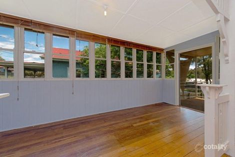 Property photo of 5 Swallow Court Newtown QLD 4350