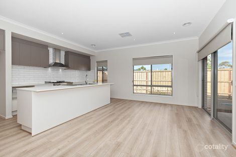 Property photo of 31 McNaughton Crescent Berwick VIC 3806