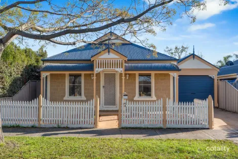 4 Avenel Gdns, Craigieburn, VIC 3064