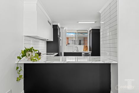 Property photo of 2/15 Amelia Street Coorparoo QLD 4151