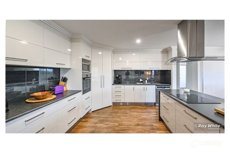 Property photo of 43 John Oxley Drive Gracemere QLD 4702