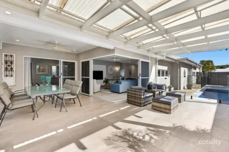 Property photo of 5 Agnes Place Bli Bli QLD 4560
