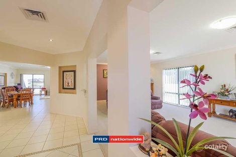 Property photo of 36 Ebony Close Hillvue NSW 2340