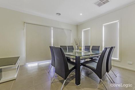 Property photo of 8 Woolybush Drive Tarneit VIC 3029