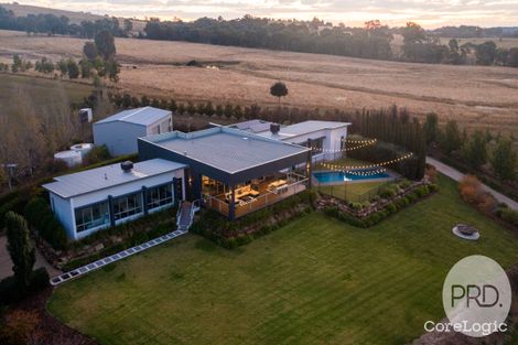Property photo of 32 Kunzea Place Springvale NSW 2650