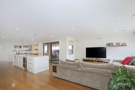 Property photo of 23 Autumn Street Belmont VIC 3216