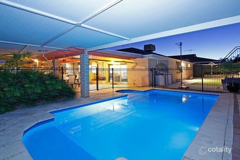 27 Lakeshore Cl, Ballajura, WA 6066