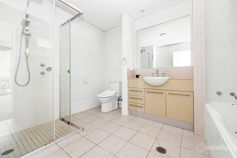 Property photo of 2/123-125 Lagoon Street Narrabeen NSW 2101