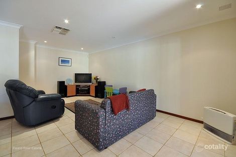 Property photo of 38 McKirdy Way Marmion WA 6020