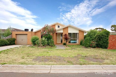 Property photo of 2 Landles Rise Roxburgh Park VIC 3064