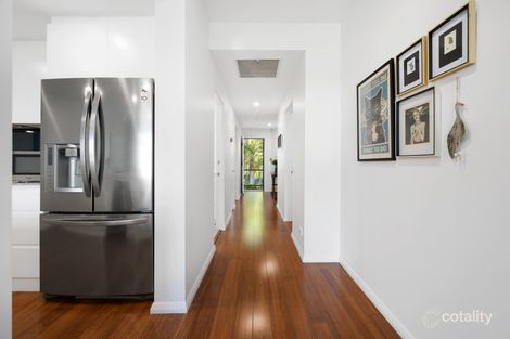 Property photo of 5069 Saint Andrews Terrace Hope Island QLD 4212