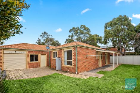 Property photo of 2 Abbington Crescent Caroline Springs VIC 3023