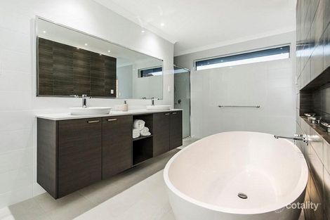 Property photo of 28 Serenade Corner The Vines WA 6069