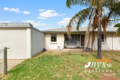 Property photo of 21 Moulds Crescent Smithfield SA 5114