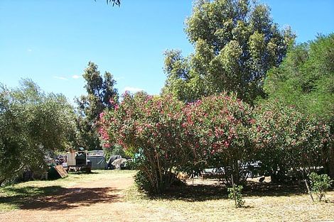 16 Glastonbury Rd, Armadale, WA 6112