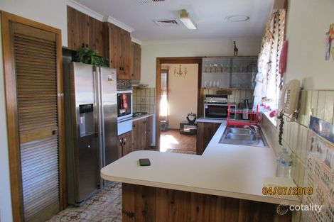 Property photo of 21 Cavendish Drive Deer Park VIC 3023