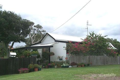 Property photo of 2 Willow Street Crescent Head NSW 2440