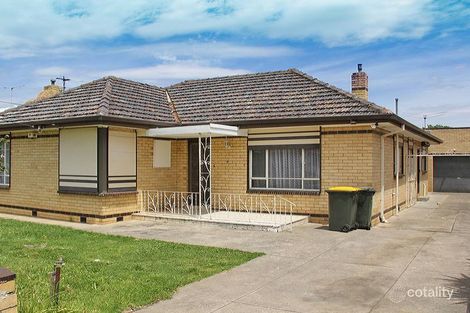 Property photo of 15 Pennell Avenue St Albans VIC 3021