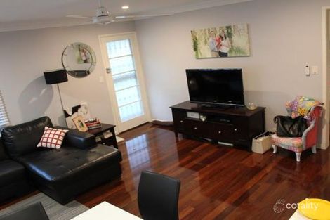 Property photo of 2/12 Lade Street Coorparoo QLD 4151