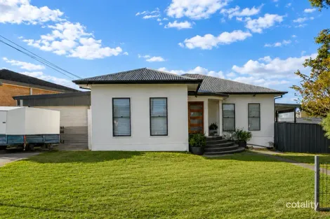 Property photo of 70 Bridge Avenue Oak Flats NSW 2529