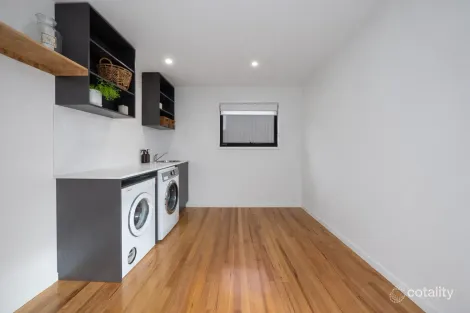 Property photo of 63 Midway Point Esplanade Midway Point TAS 7171