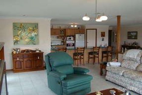 Property photo of 33 Lakeside Circuit Encounter Bay SA 5211