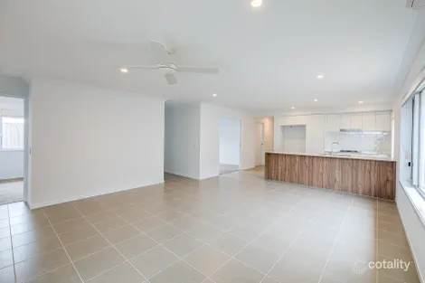 Property photo of 9 Flannery Terrace Park Ridge QLD 4125