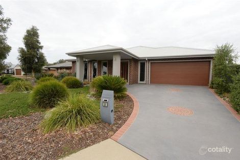 32 Phillip Hyland Dr, Yarrawonga, VIC 3730