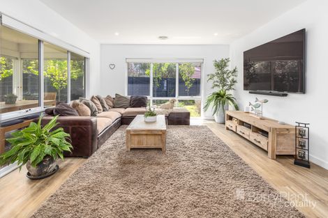 Property photo of 20 Devon Court Rosebud VIC 3939