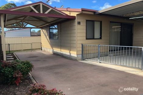 62A COLLEGE ST, CAMBRIDGE PARK, NSW 2747