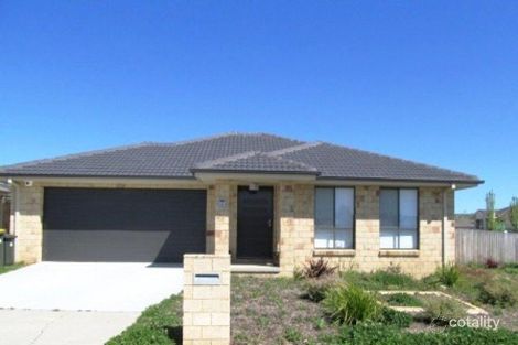 1 Scurry St, Dunlop, ACT 2615