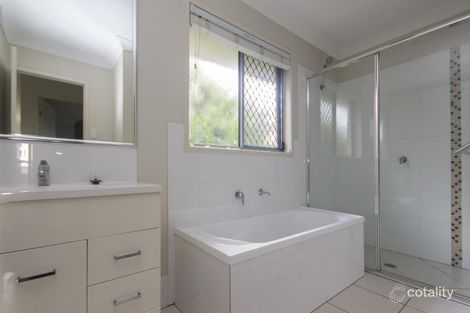 Property photo of 2/5 Copper Parade Pimpama QLD 4209