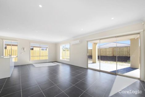 Property photo of 8 Marsala Way Mernda VIC 3754