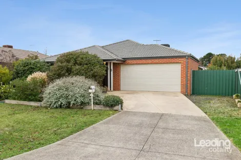 Property photo of 15 Melaleuca Boulevard Romsey VIC 3434