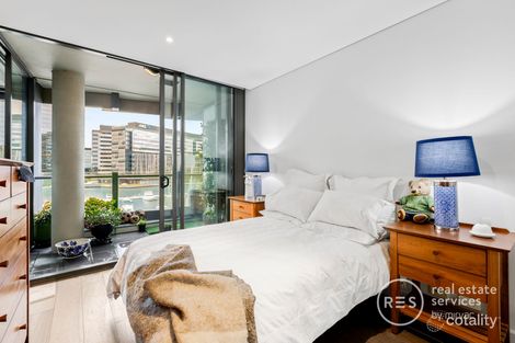 Property photo of 504/98 River Esplanade Docklands VIC 3008