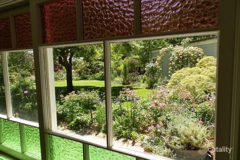 Property photo of 4 Wood Street Bright VIC 3741