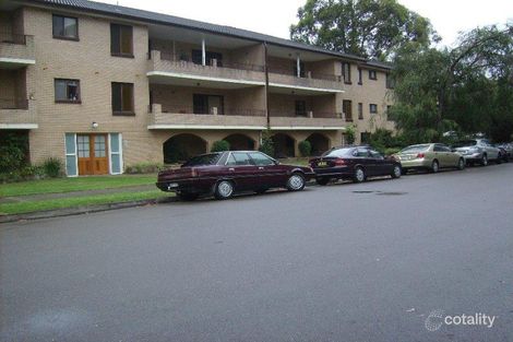 2/1 Shaftesbury St, Carlton, NSW 2218