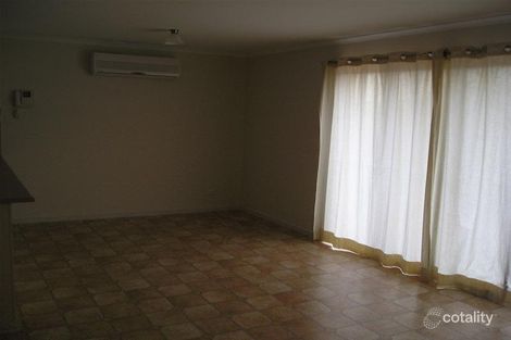 Property photo of 15 Hamra Drive Smithfield SA 5114