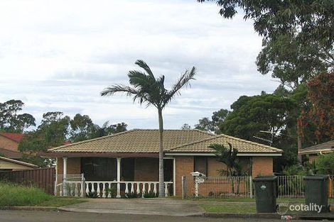 Property photo of 19 Lauder Street Doonside NSW 2767