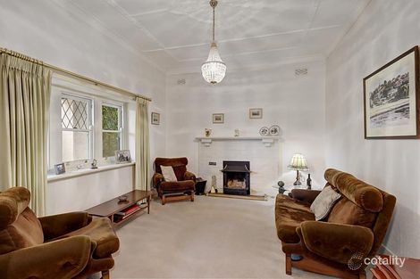 Property photo of 12 Rossfield Avenue Kew VIC 3101