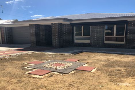 126a Nelson Rd, Valley View, SA 5093