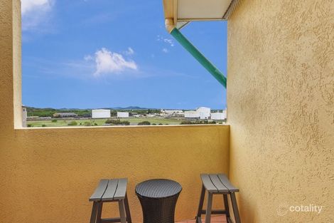 Property photo of 21/9 Megan Place Mackay Harbour QLD 4740