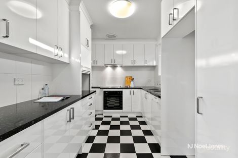 Property photo of 5/13-15 Central Avenue Burwood VIC 3125