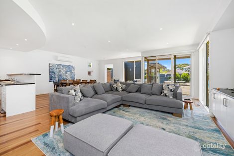 Property photo of 22 Maxwell Street Blairgowrie VIC 3942