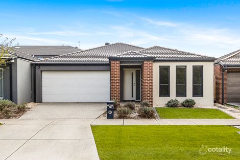 Property photo of 67 Beatrix Circuit Officer VIC 3809