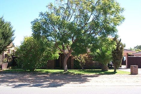 Property photo of 5 Janthina Crescent Heathridge WA 6027