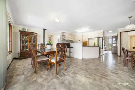 Property photo of 26 Mansel Drive Gowrie Junction QLD 4352