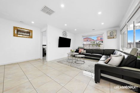Property photo of 21 Sandover Drive Roxburgh Park VIC 3064